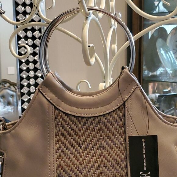 INC modern Crossbody purse NWT. - Picture 3 of 7